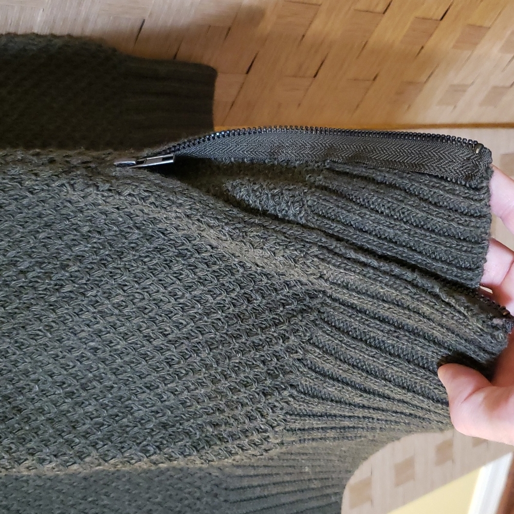 Forever 21 Sweater M - Picture 5 of 7